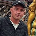 Знакомства: Макс, 35 лет, Владивосток