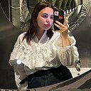 Знакомства: Ульяна, 25 лет, Томск