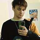 Знакомства: Кирилл, 22 года, Новосибирск