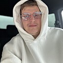 Знакомства: Никита, 25 лет, Белово