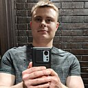 Знакомства: Антон, 27 лет, Москва