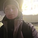 Знакомства: Иван, 22 года, Хабаровск