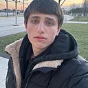 Знакомства: Иван, 18 лет, Апшеронск