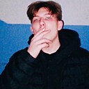Знакомства: Никита, 18 лет, Тюмень