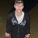 Знакомства: Blondeboy, 18 лет, Магнитогорск