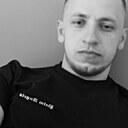 Знакомства: Макс, 29 лет, Луганск