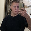 Знакомства: Тимофей, 18 лет, Симферополь