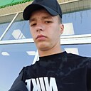 Знакомства: Иван, 21 год, Крымск