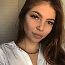 Знакомства: Юлия, 28 лет, Курган