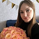 Знакомства: Алёна, 29 лет, Тюмень