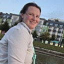 Знакомства: Анна, 33 года, Санкт-Петербург