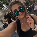 Знакомства: Кира, 35 лет, Челябинск