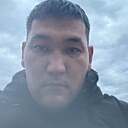 Знакомства: Vasilii, 35 лет, Элиста