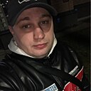 Знакомства: Владимир Лазарев, 29 лет, Псков