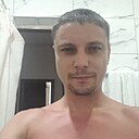 Знакомства: Гена, 37 лет, Таганрог