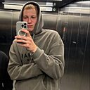 Знакомства: Дмитрий, 23 года, Лодзь