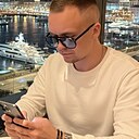 Знакомства: Артём, 33 года, Гомель