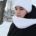 Знакомства: Уля, 18 лет, Санкт-Петербург