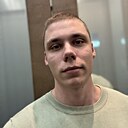 Знакомства: Владислав, 24 года, Мариуполь