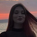 Знакомства: Полина, 18 лет, Владивосток