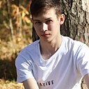 Знакомства: Евгений, 21 год, Киров