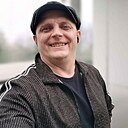Знакомства: Денис, 37 лет, Новозыбков