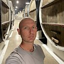 Знакомства: Валерий, 37 лет, Севастополь