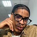 Знакомства: Луи, 23 года, Томск