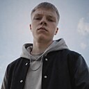 Знакомства: Роман, 18 лет, Ужур