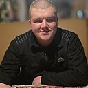 Знакомства: Кирилл, 26 лет, Снежное