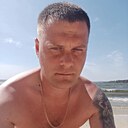 Знакомства: Иван, 35 лет, Луга