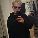 Знакомства: Макс, 25 лет, Петрозаводск