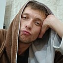 Знакомства: Пашка, 29 лет, Киров
