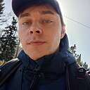 Знакомства: Олег, 31 год, Красногоровка