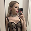 Знакомства: Ника, 19 лет, Санкт-Петербург