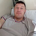 Знакомства: Евгений, 39 лет, Губкинский