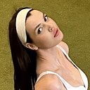 Знакомства: Элина, 22 года, Санкт-Петербург