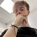 Знакомства: Daniil, 21 год, Верея