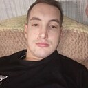 Знакомства: Михаил, 28 лет, Екатеринбург