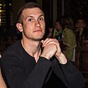 Знакомства: Максим, 35 лет, Селятино
