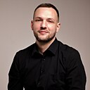 Знакомства: Максим, 34 года, Красный Луч