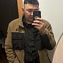Знакомства: Александр, 23 года, Якутск