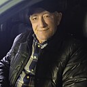 Знакомства: Омар, 58 лет, Махачкала