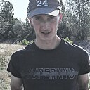 Знакомства: Мамет, 27 лет, Феодосия