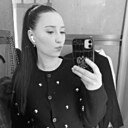 Знакомства: Полина, 18 лет, Санкт-Петербург