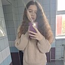 Знакомства: Виола, 18 лет, Москва