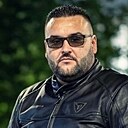 Знакомства: Ianys, 45 лет, București