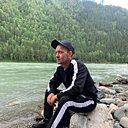 Знакомства: Юрий, 42 года, Кемерово