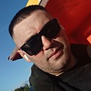 Знакомства: Амир, 29 лет, Петропавловск-Камчатский