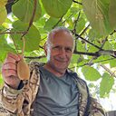 Знакомства: Олег, 58 лет, Братск